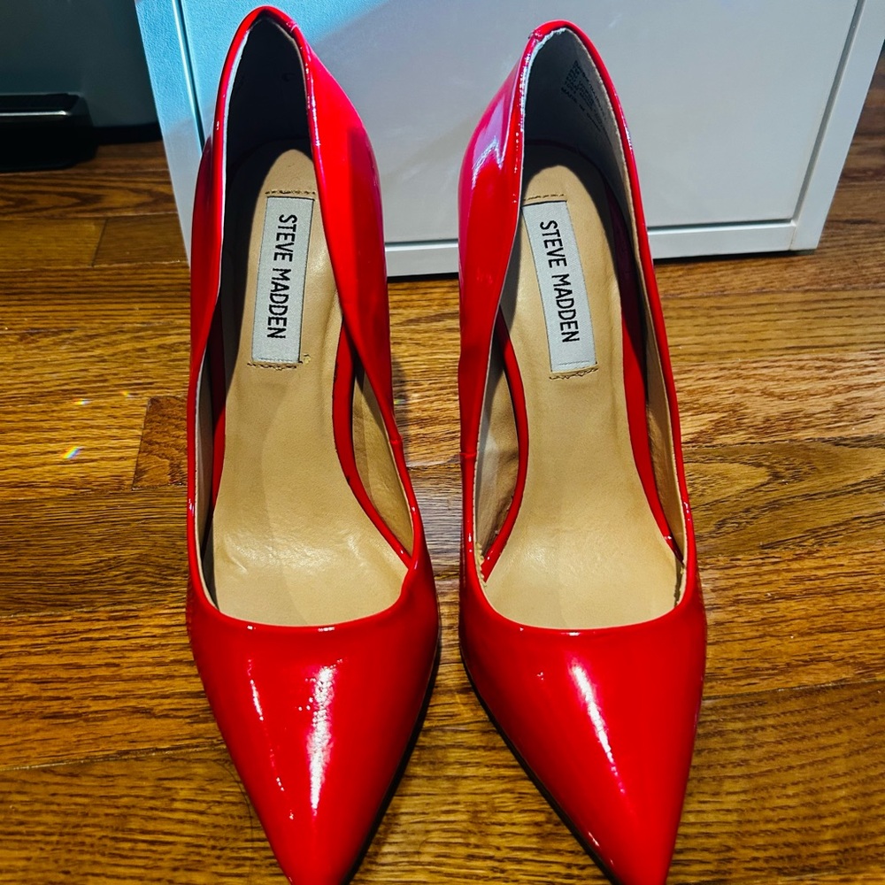 Steve Madden Vibrant Red Patent Heels